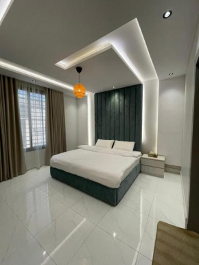 Luxury Two-bedroom apartment 1 living room 1 cinema room